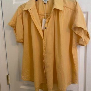 NEW Sundance Short sleeved button down in size Medium